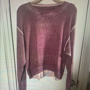 lululemon athletica Mauve Crew Neck Sweater